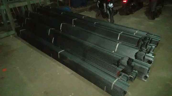 Folding Gate Expanded Metal